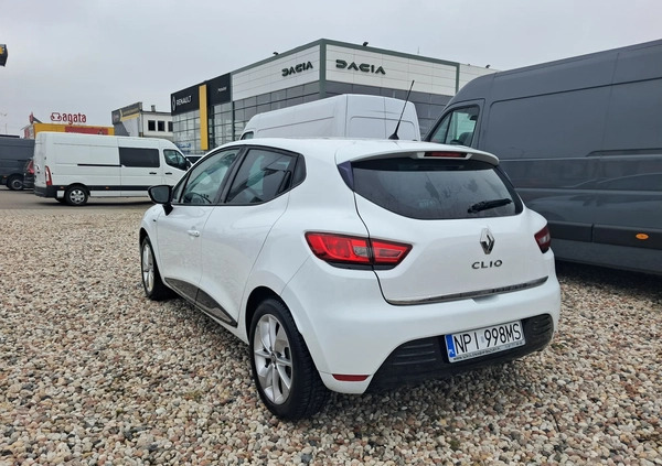 Renault Clio cena 37900 przebieg: 75800, rok produkcji 2016 z Darłowo małe 37